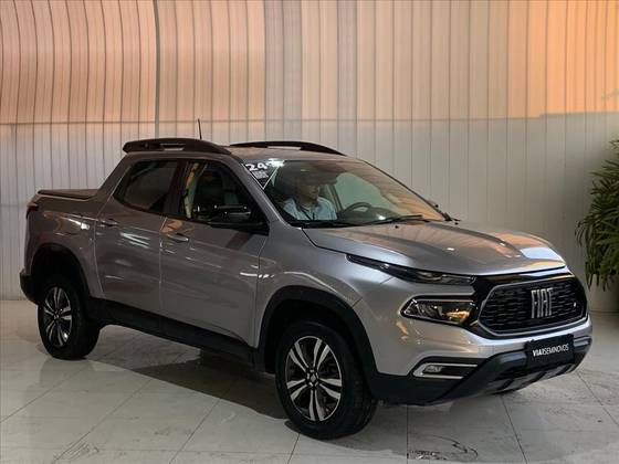 FIAT TORO 1.3 TURBO 270 FLEX FREEDOM AT6 FIAT TORO 1.3 TURBO 270 FLEX FREEDOM AT6